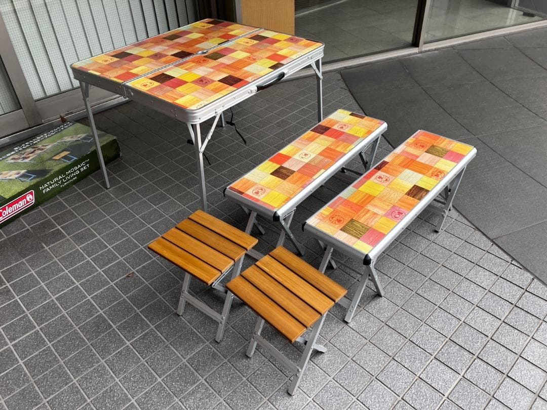 Coleman テーブル ファミリーリビングセット(手渡し限定)