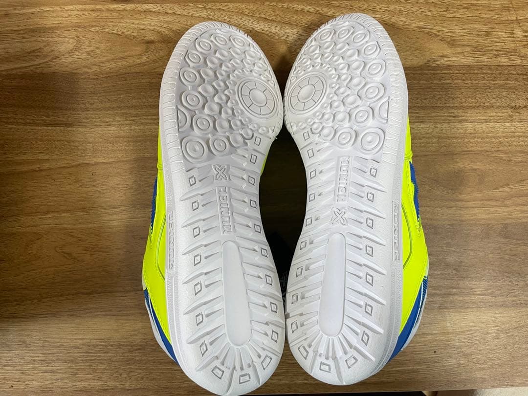 【新品】MUNICH CONTINENTAL V2フットサルシューズ ムニック