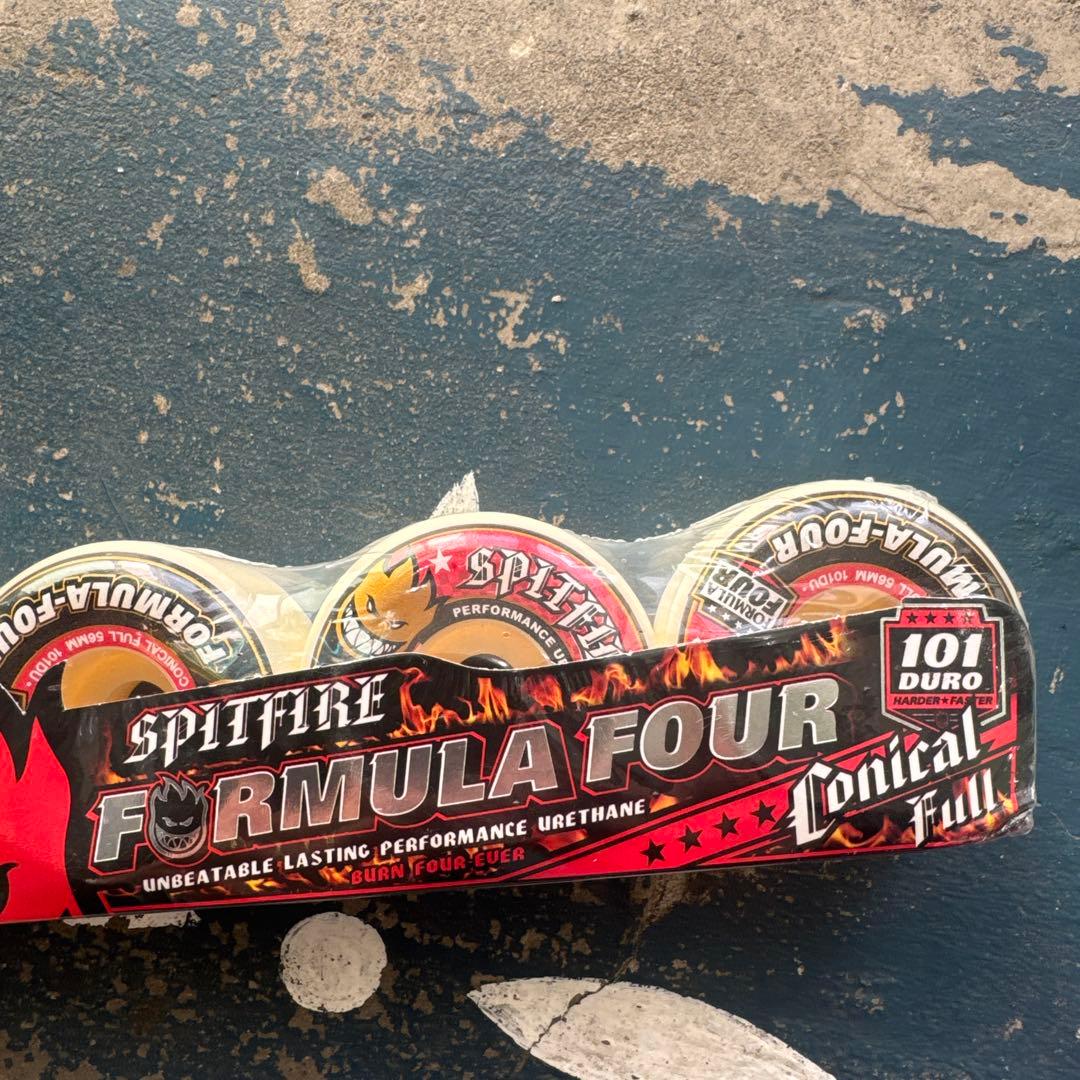 Spitfire フォーマル4コニカルフル56mm101a 定価¥9,130
