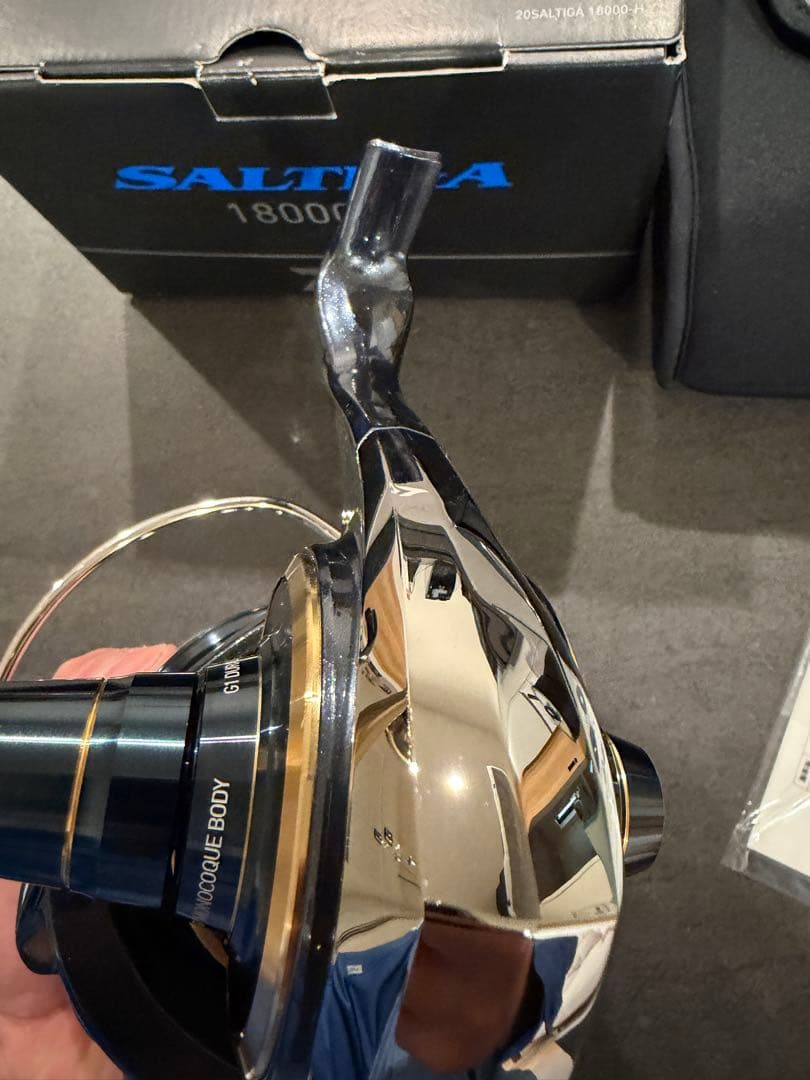20ソルティガ SALTIGA18000H 20000 SLP パワーハンドル