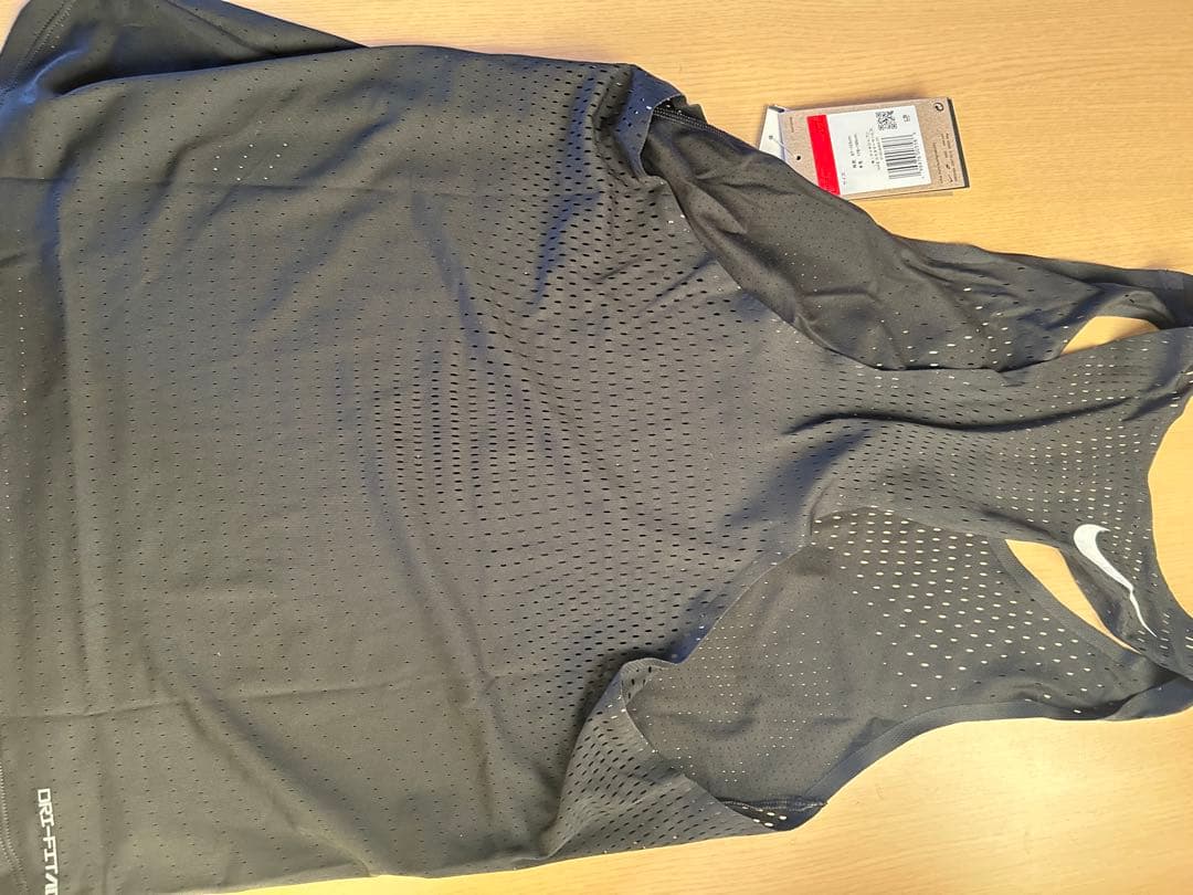 Nike エアロスイフト L