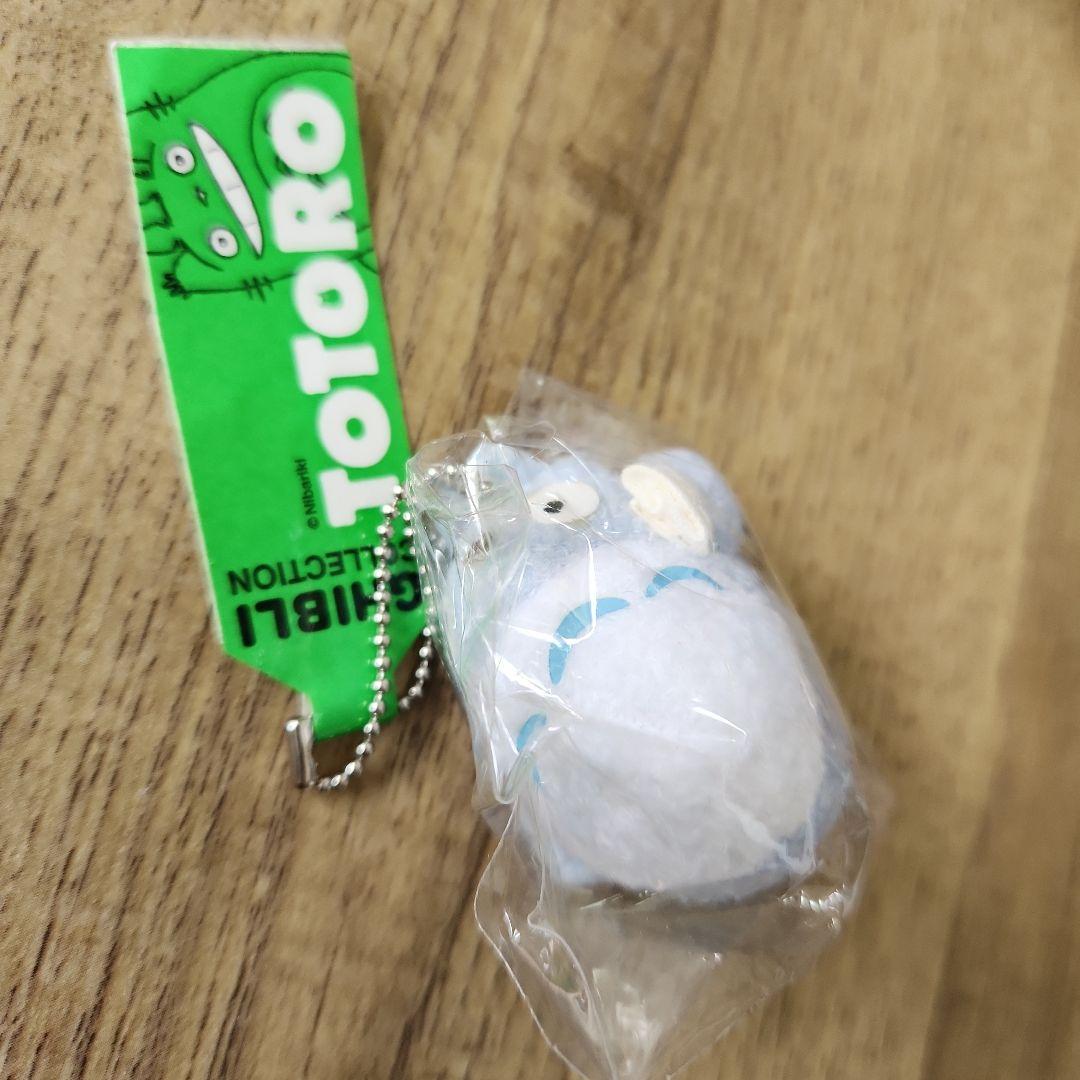 となりのトトロ　大トトロ　中トトロ　小トトロ　ネコバス　キーホルダー　8点　新品