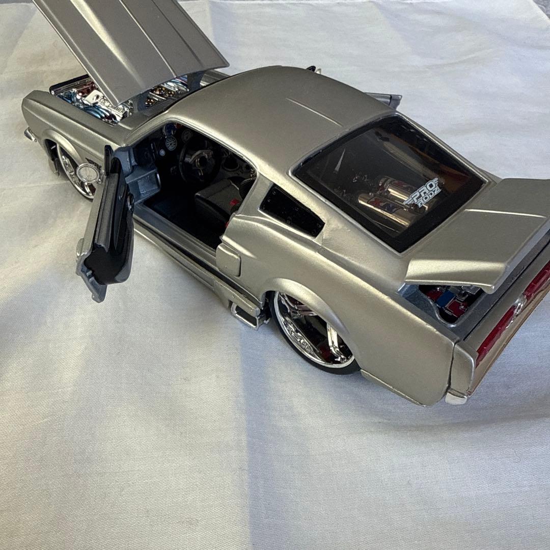Maisto シルバー スポーツカー ミニカー