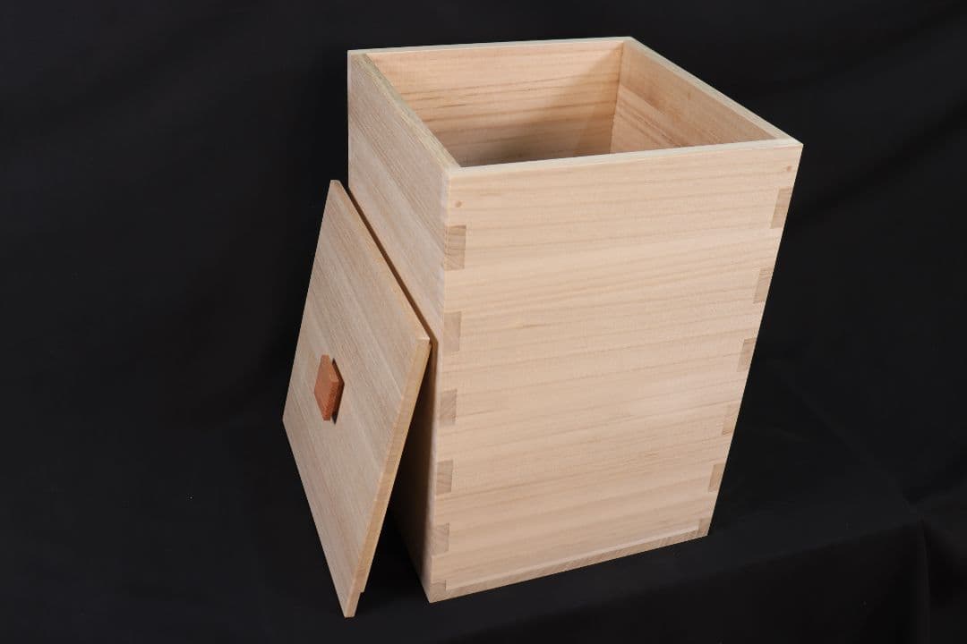 【桐米びつ30キロ用】一つ一つ職人が作る最高峰桐米びつ