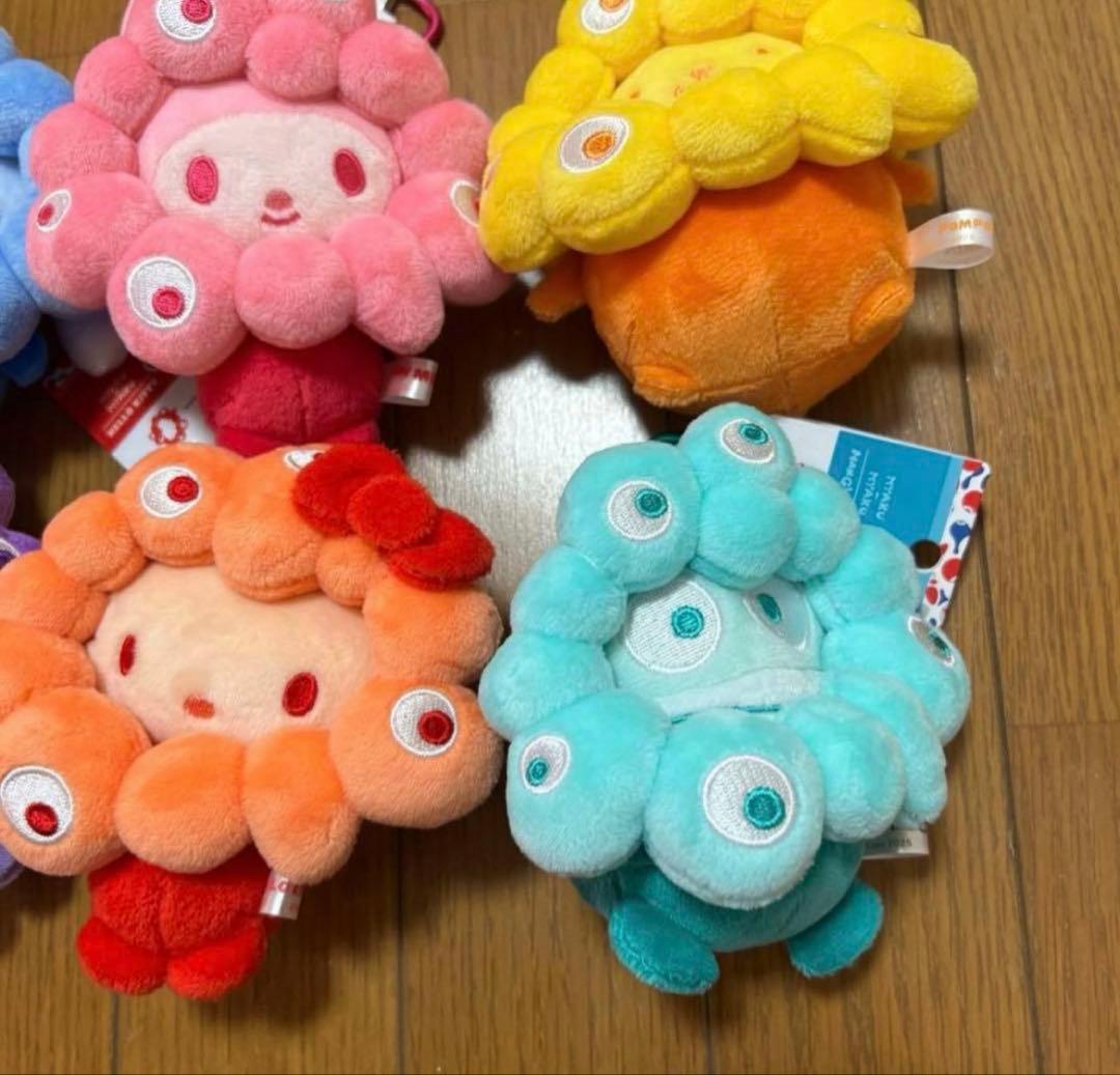 サンリオ　推しカラーミャクミャクカラビナ付ぬいぐるみBC 全7種セット