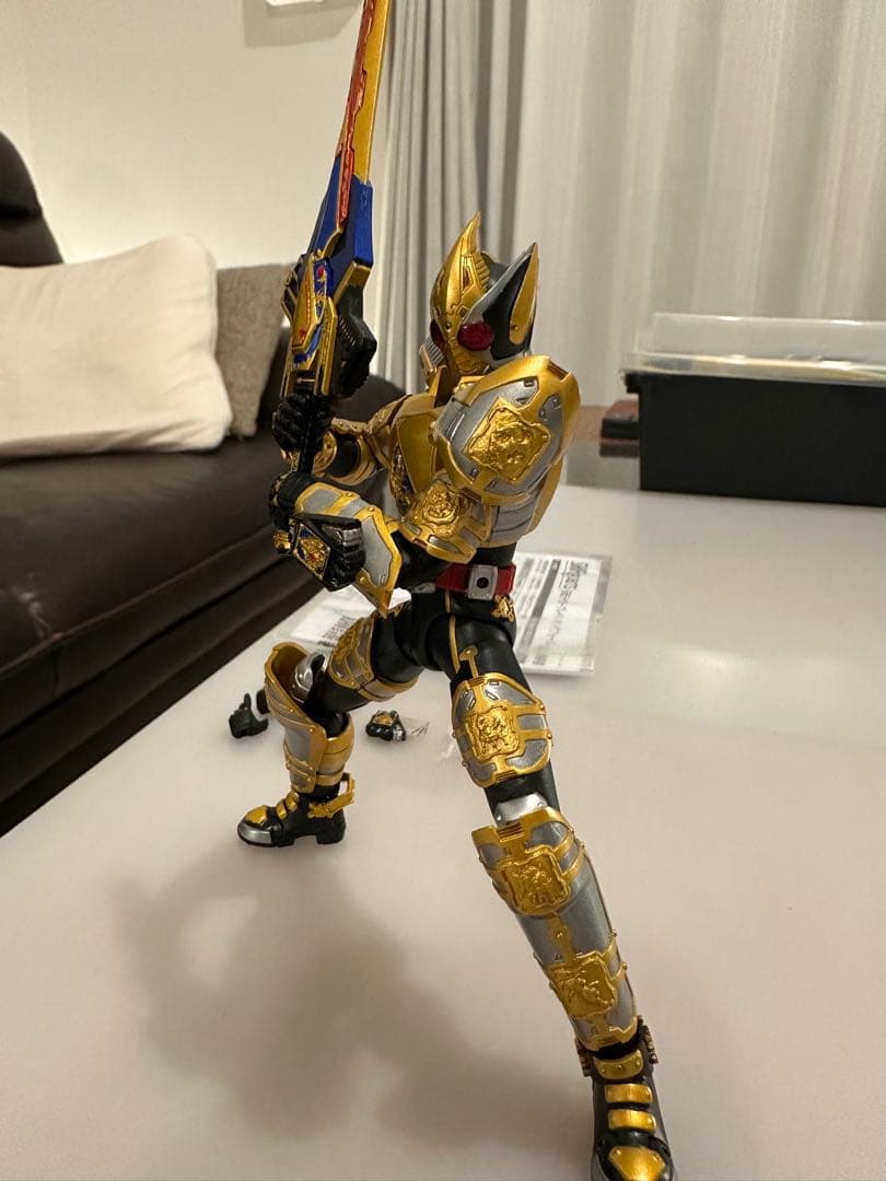 ま*ろ様 SHFiguarts 仮面ライダーブレイド　キングフォーム　箱無し