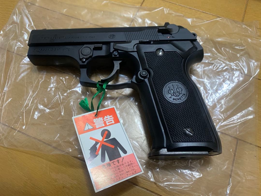 未使用に近い　WA ウエスタンアームズ　ベレッタ　M8045クーガーF エアガン