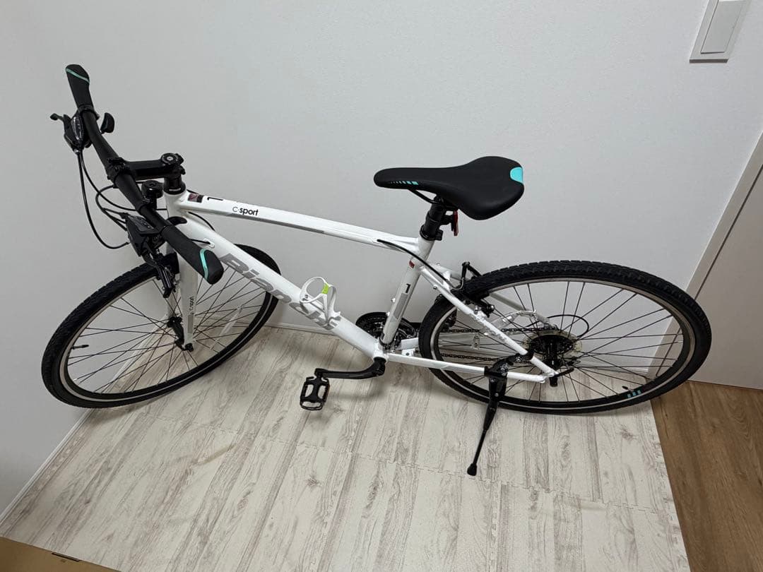 ビアンキ　C SPORT1 bianchi クロスバイク　2021年モデル