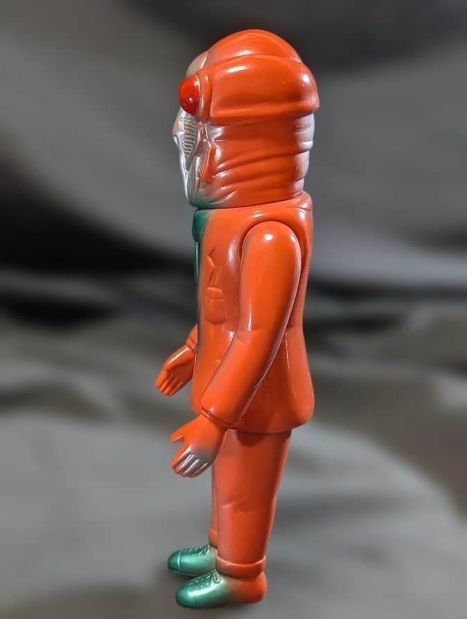 セミ人間「ウルトラＱ」登場遊星人（Ｍ１号）ソフビフィギュア