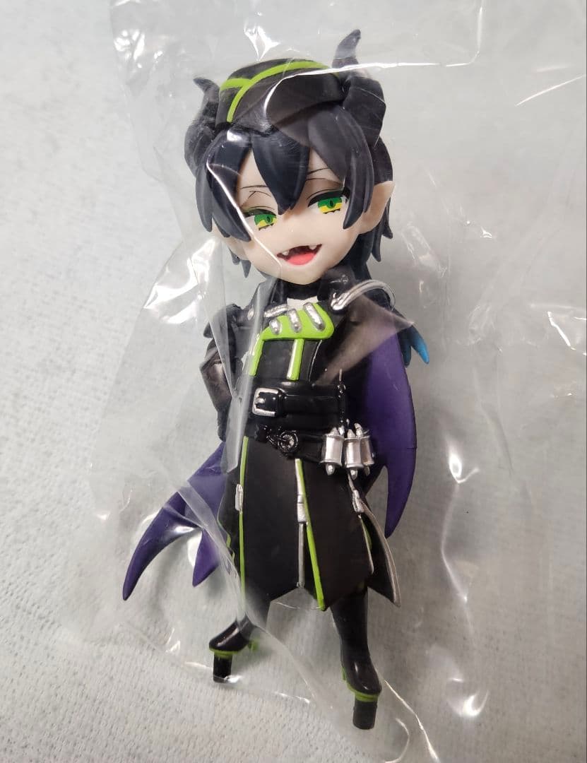 ツイステッドワンダーランド デフォルメフィギュア マレウス リリア セベク