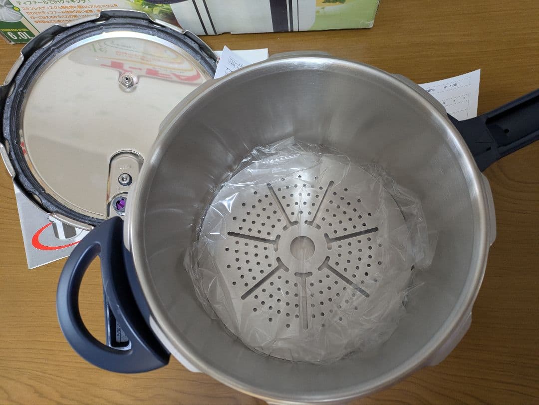 新品未使用♪T-FAL 圧力鍋 IH ティファール 圧力鍋 6.0L 蒸し器