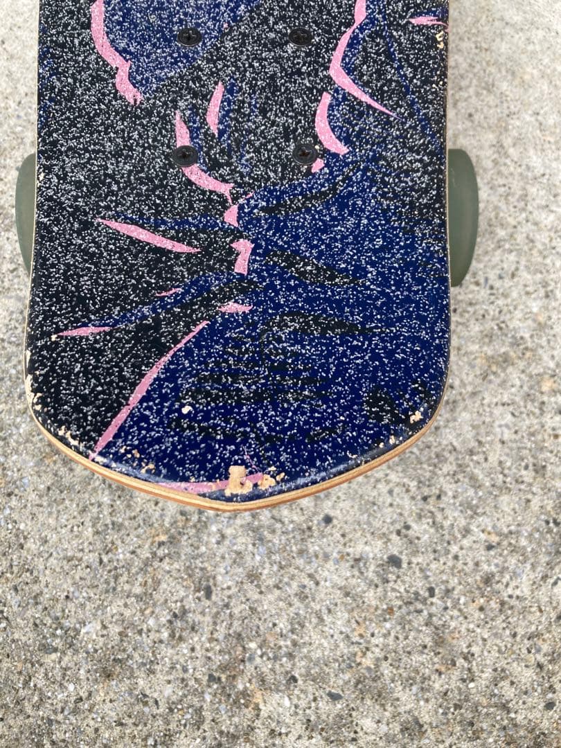 GLOBE スケートボード 木目 黒 ピンク