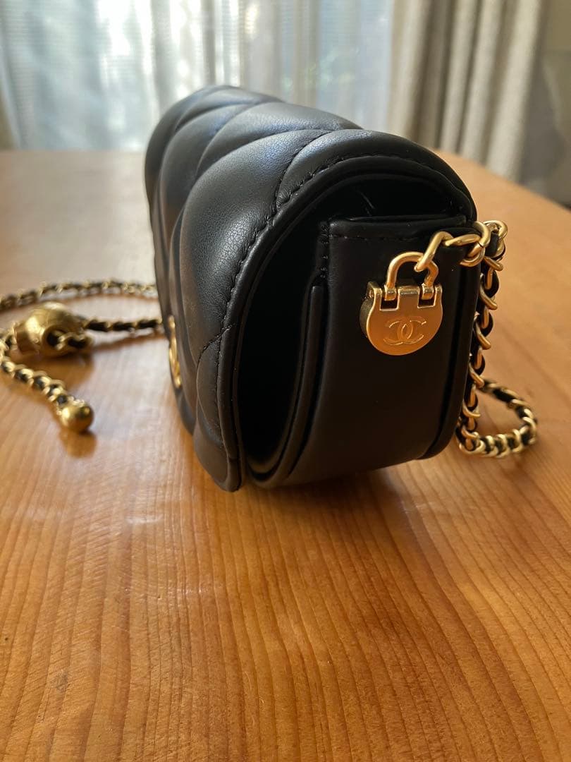 【非売品】！新作！ CHANEL ブラック キルティングショルダーバッグ