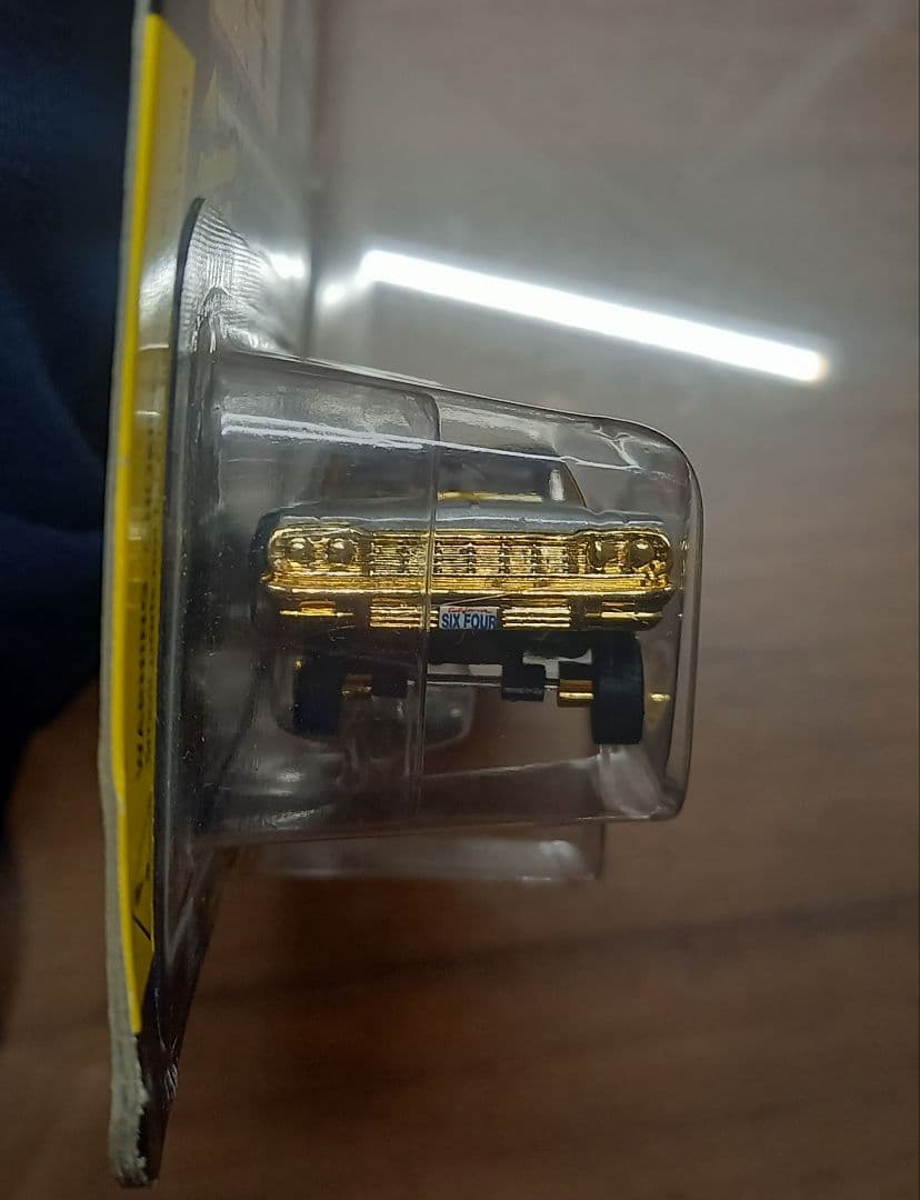 Revell（レベル）\"64 Chevy Impala\" 1/64