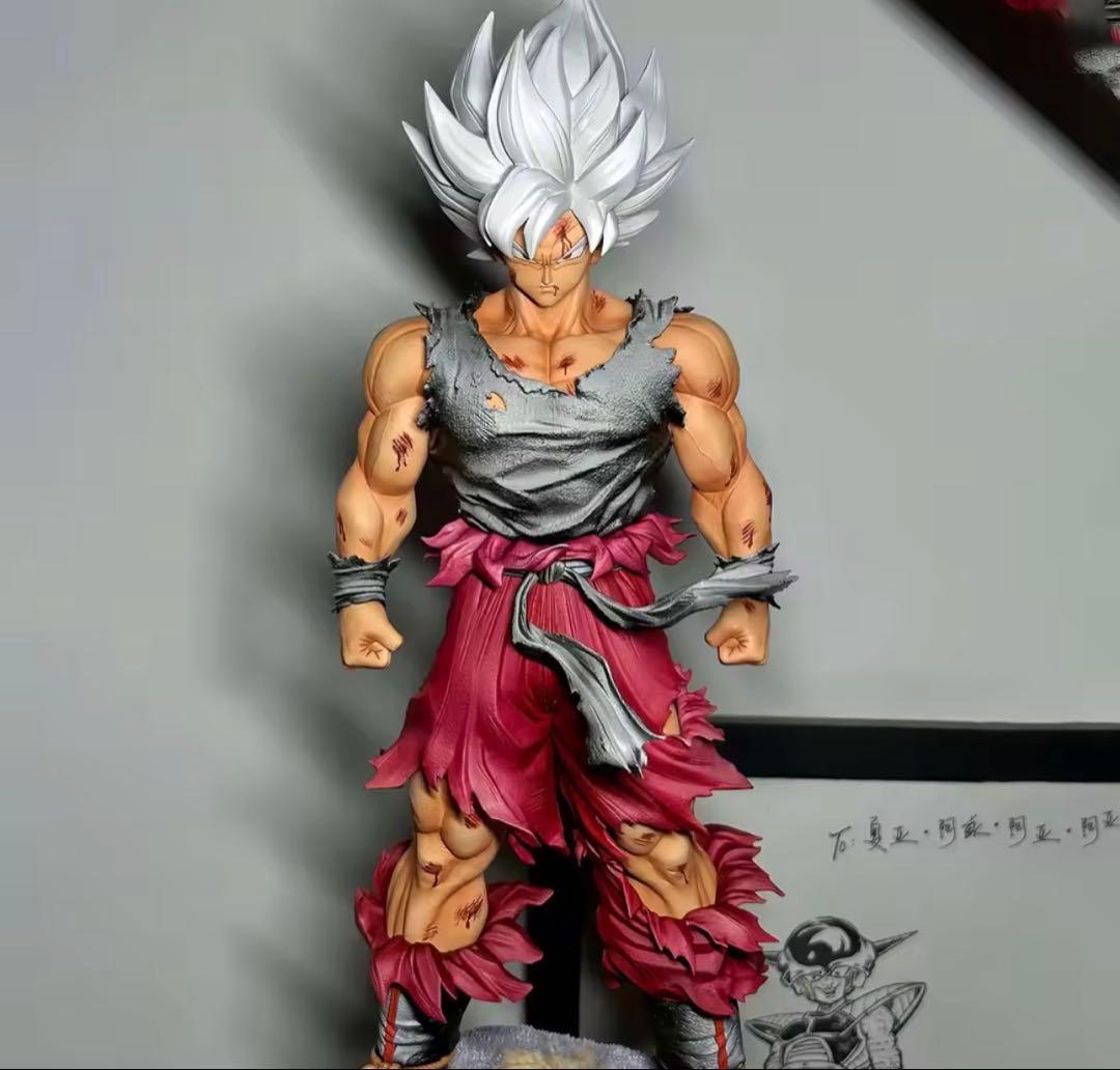 ドラゴンボール孫悟空身勝手の極意フィギュア 27cm