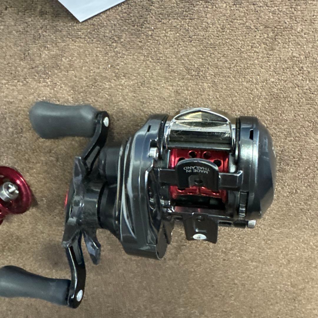 Daiwa ALPHAS AIR TW 8.6L KTFスプール付き　美品