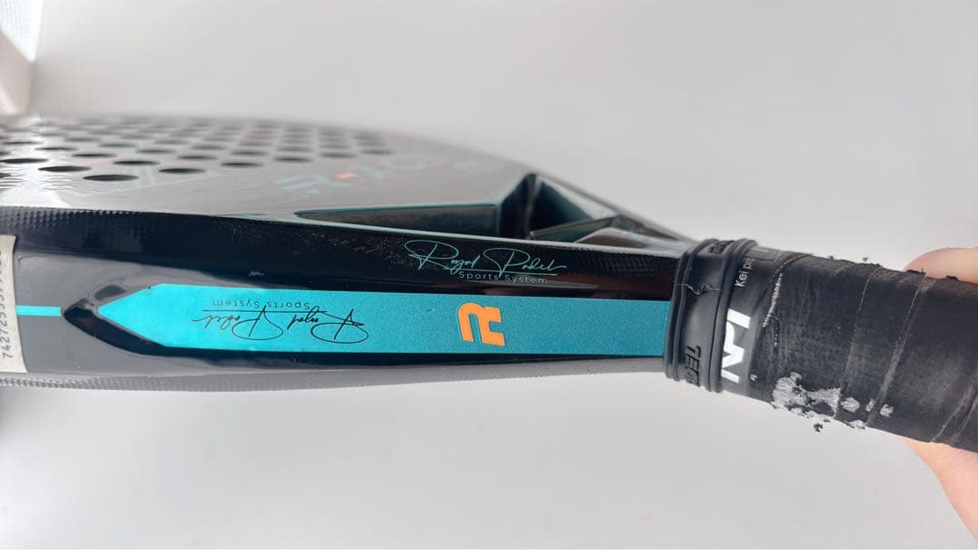 新古品　パデルラケット　 Padel