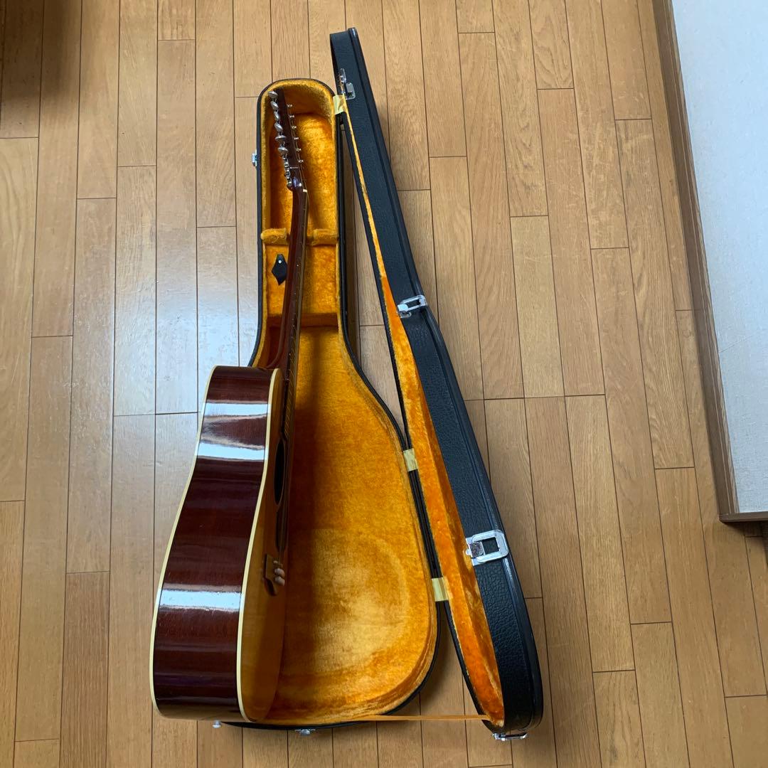 ジャパンヴィンテージ　YAMAHAFG 230赤ラベル　ロケットケース付き
