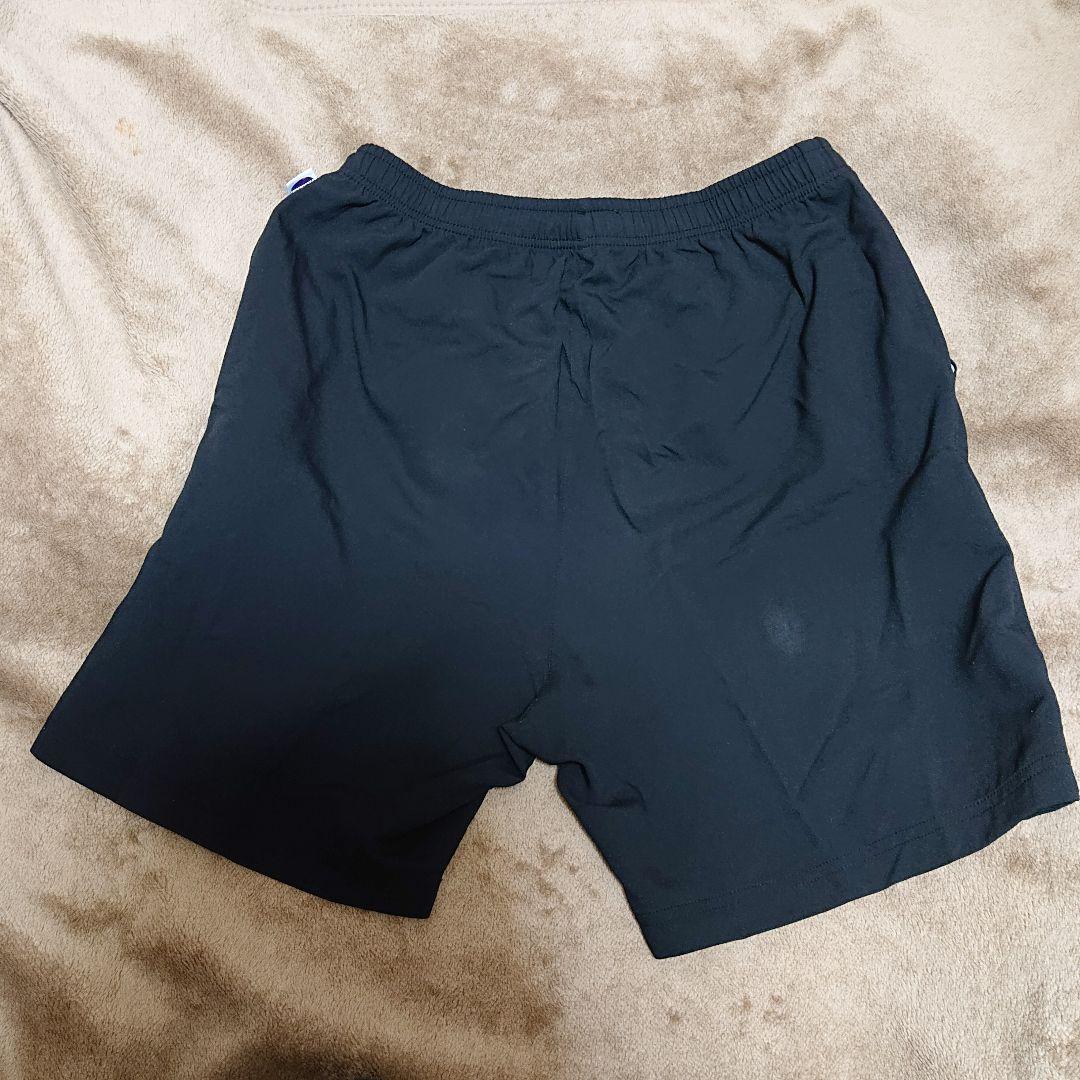 【美品】YONEX☆ハーフパンツ☆Lサイズ☆黒☆