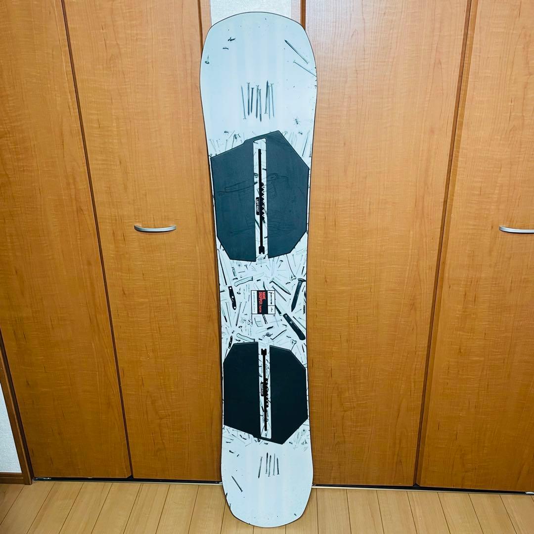 スノーボード BURTON NAME DROPPER 151 xenon elan S/M