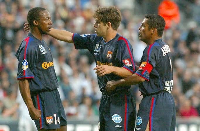 ウェア Olympique Lyonnais 2002-2003 away Shirt