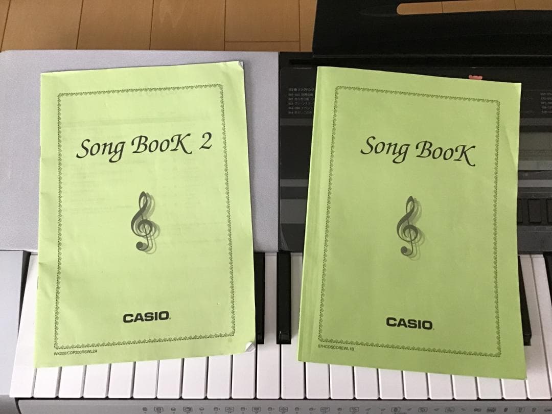 CASIO WK-220 電子キーボード 電子ピアノ