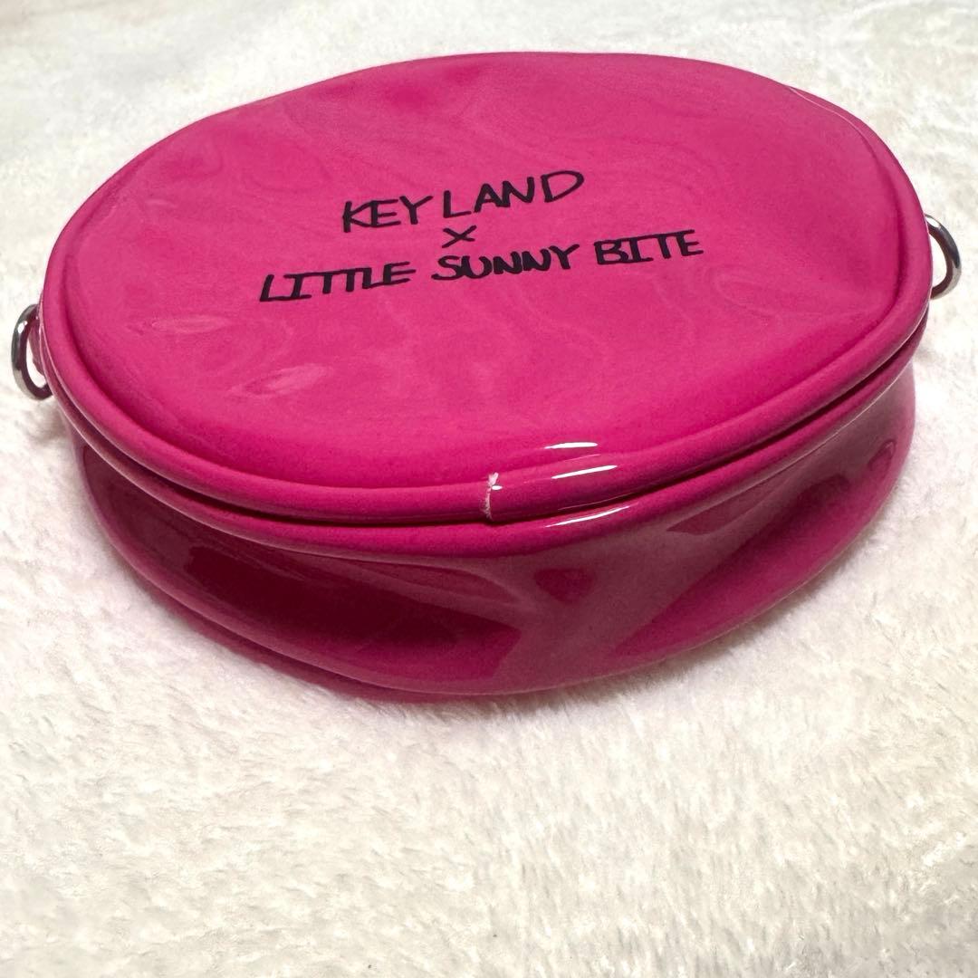 キー　KEYLAND × LITTLE SUNNY BITEバッグ　SHINee