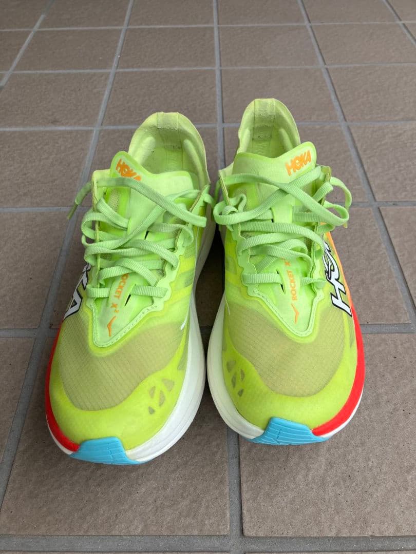 HOKA ランニングシューズ イエロー/オレンジ/レッド