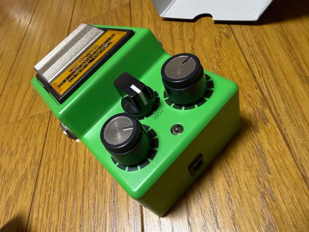 OVALIZED SCREAMER 10 ギターエフェクター