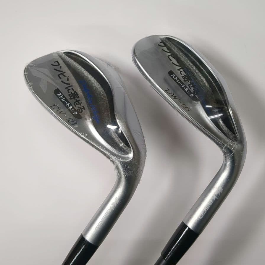 展示品　ドルフィンウェッジ　DW-123　50度　56度　２本セット　カーボン