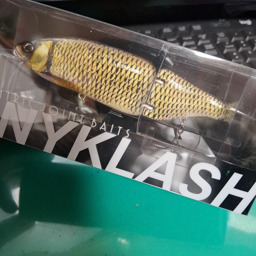 限定色　 DRT タイニー クラッシュ GoldenShiner 　新品