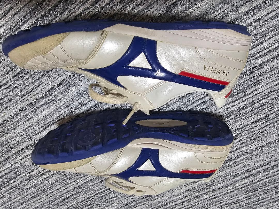 MIZUNOモレリア限定モデルトレシュー25.5