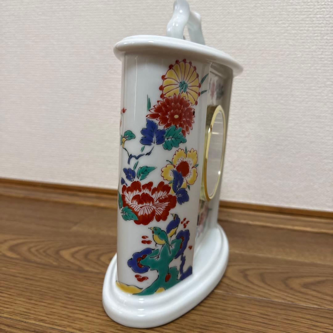 置き時計　柿右衛門様式　有田焼　色絵付け　花鳥文様 ムーブメント　日本製