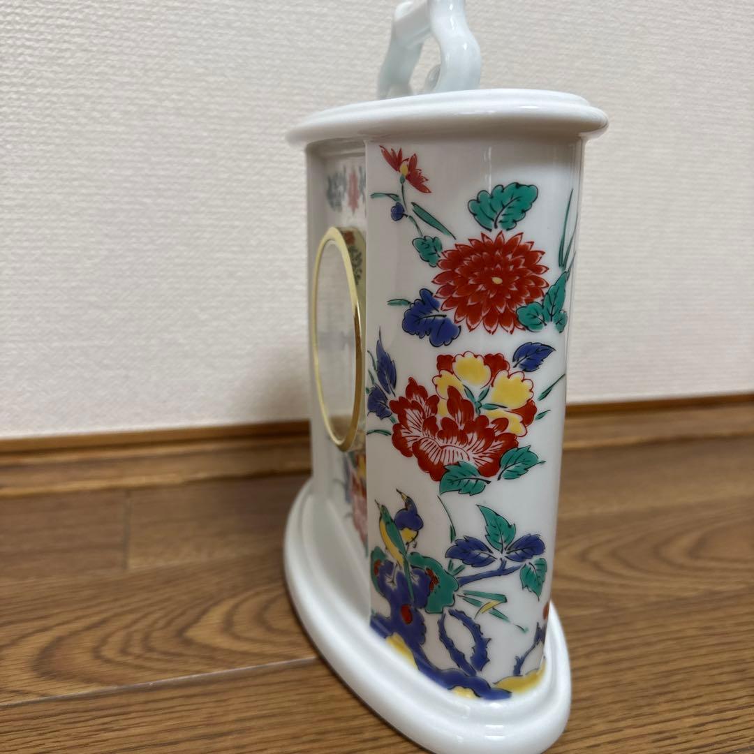 置き時計　柿右衛門様式　有田焼　色絵付け　花鳥文様 ムーブメント　日本製