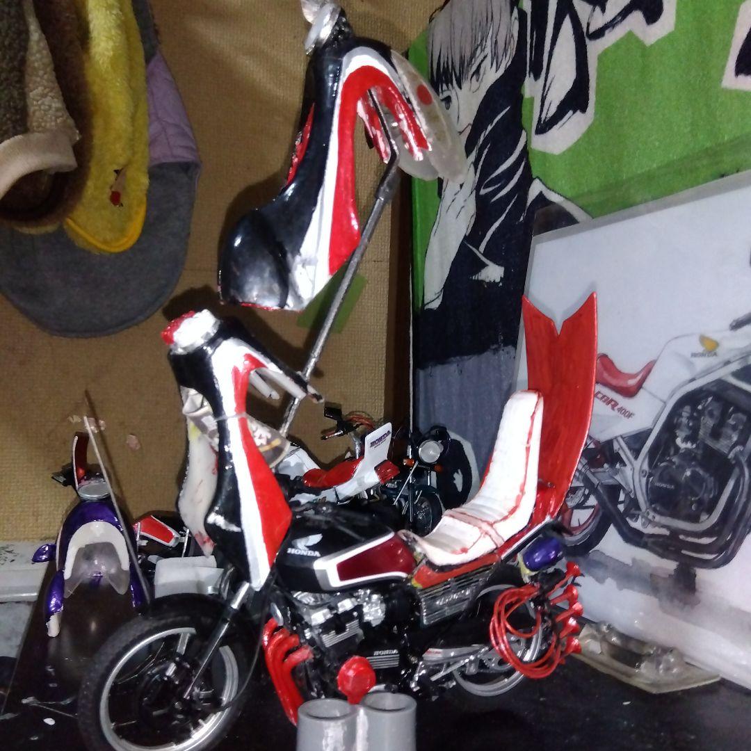 アオシマCBX400F、BADBOYS桐木司仕様