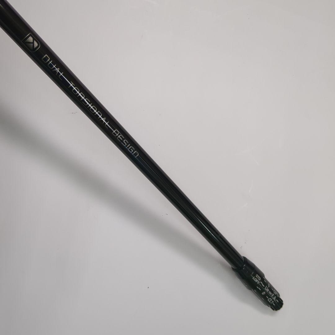 スリクソンスリーブ付きシャフト　HZRDUS　BK　70　6.5　ドライバー用