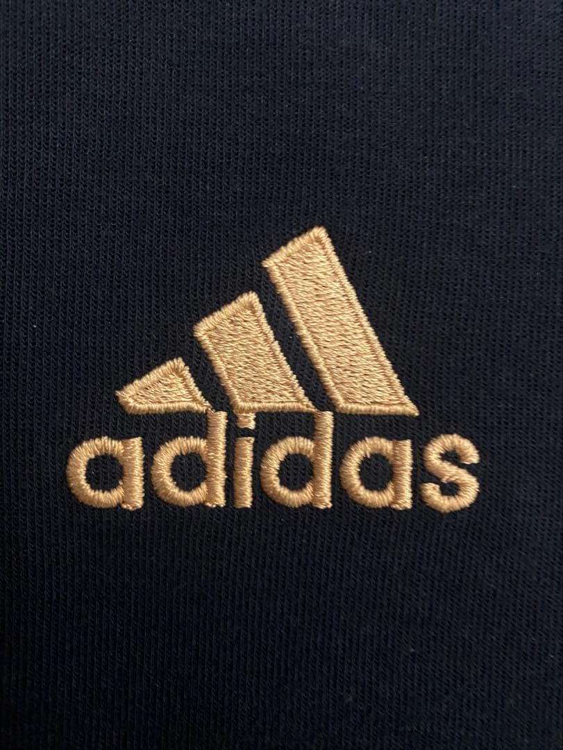 adidas アーセナル フーディ