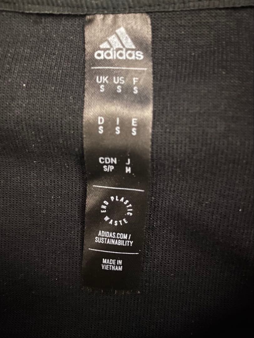 adidas アーセナル フーディ