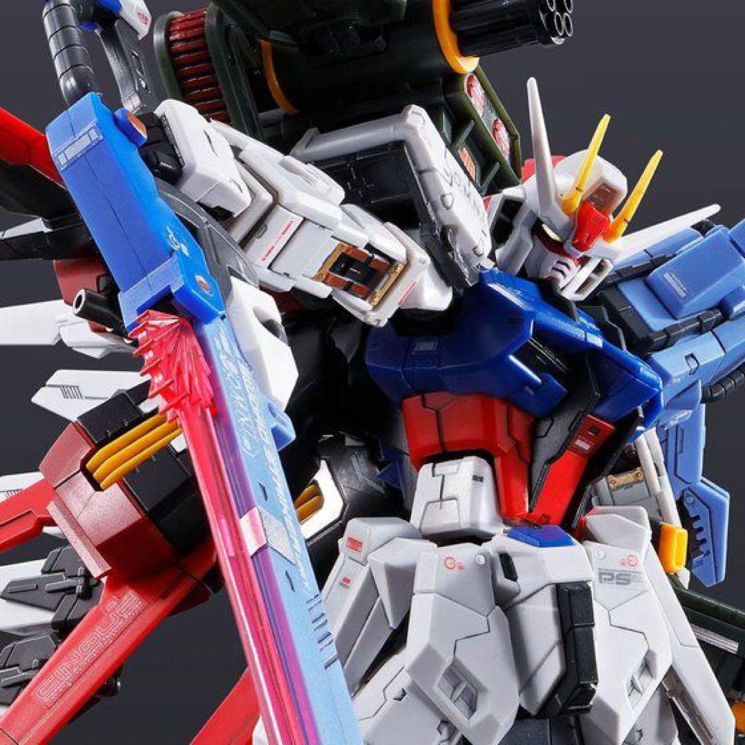 RG 1/144 パーフェクトストライクガンダム (組み立て式プラモデル)