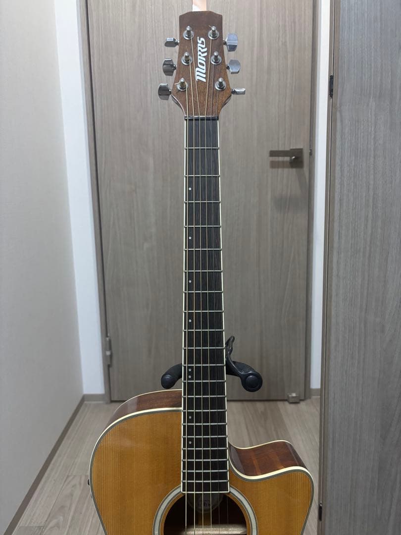 Morris R-011 エレアコ