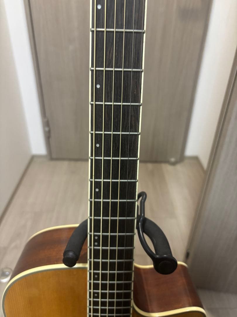 Morris R-011 エレアコ