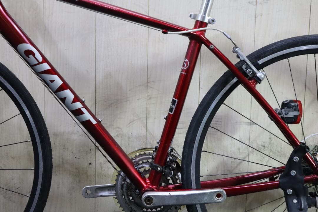 GIANT ESCAPE R3 700Cアルミ24速470mm RED系 クロス
