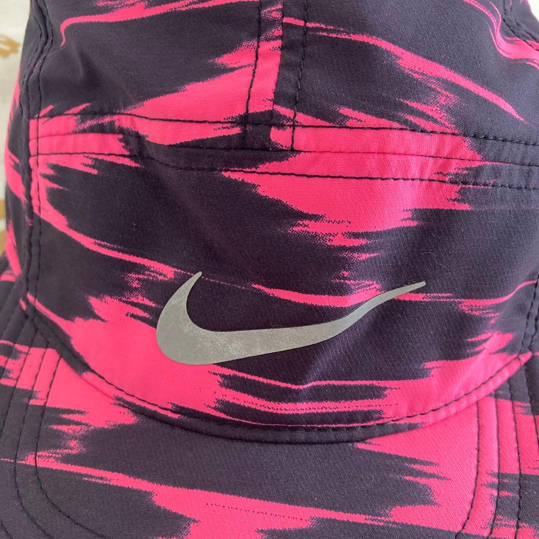 人気 Nike AW84 DRI-FIT キャップ ピンク ✕ ブラック