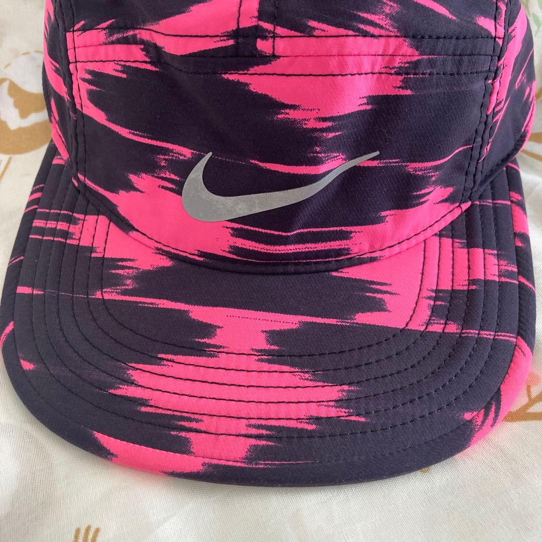 人気 Nike AW84 DRI-FIT キャップ ピンク ✕ ブラック