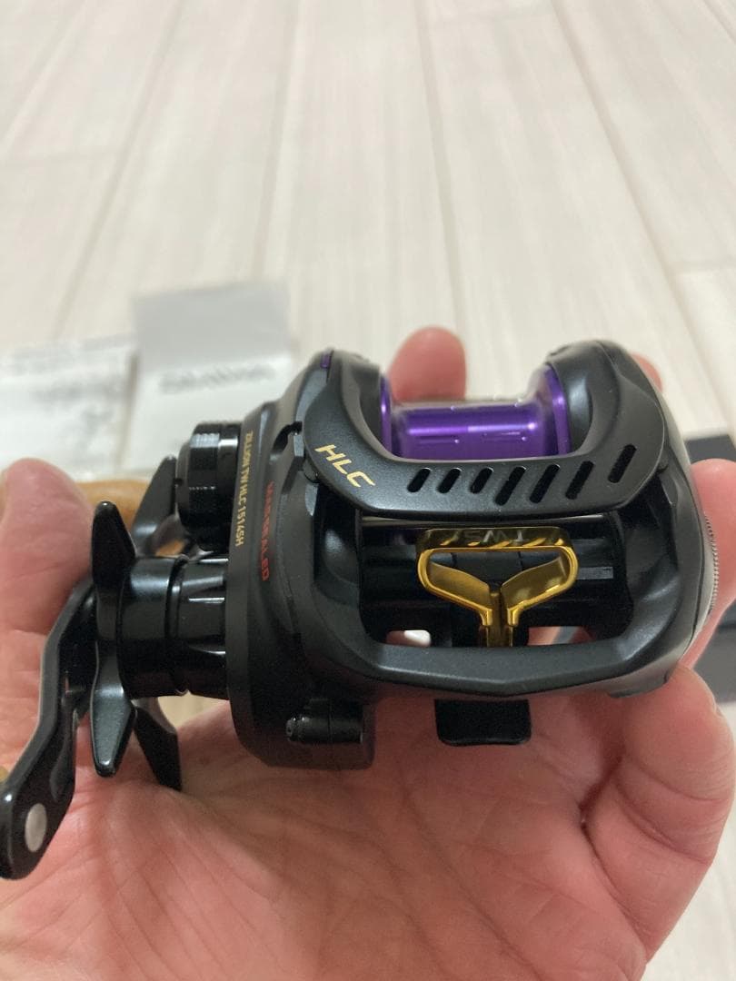 【極美品】DAIWA ダイワ ジリオン TW HLC 1514SH【試投のみ】