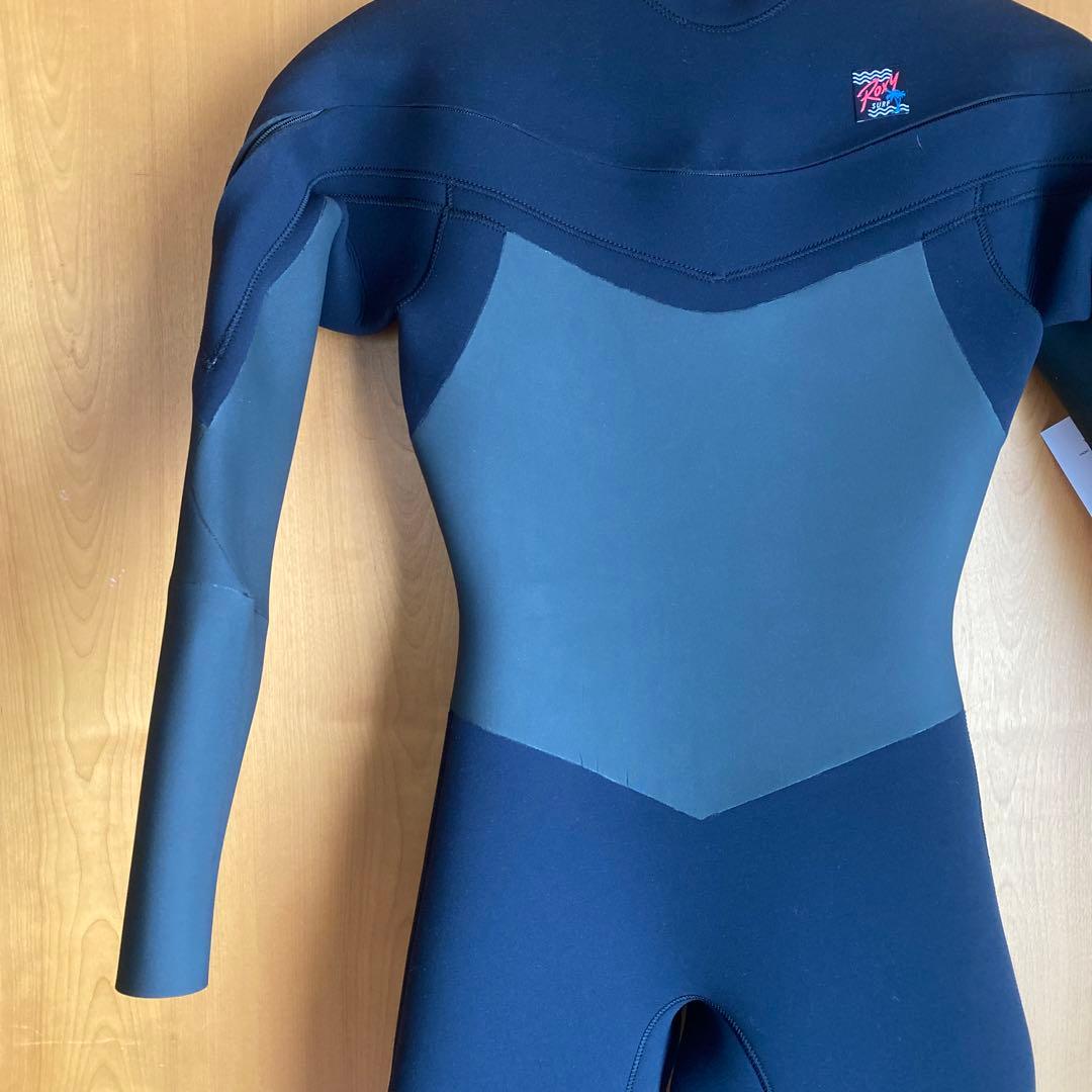新品未使用⭐️ロキシー　セミドライウエットスーツ　L