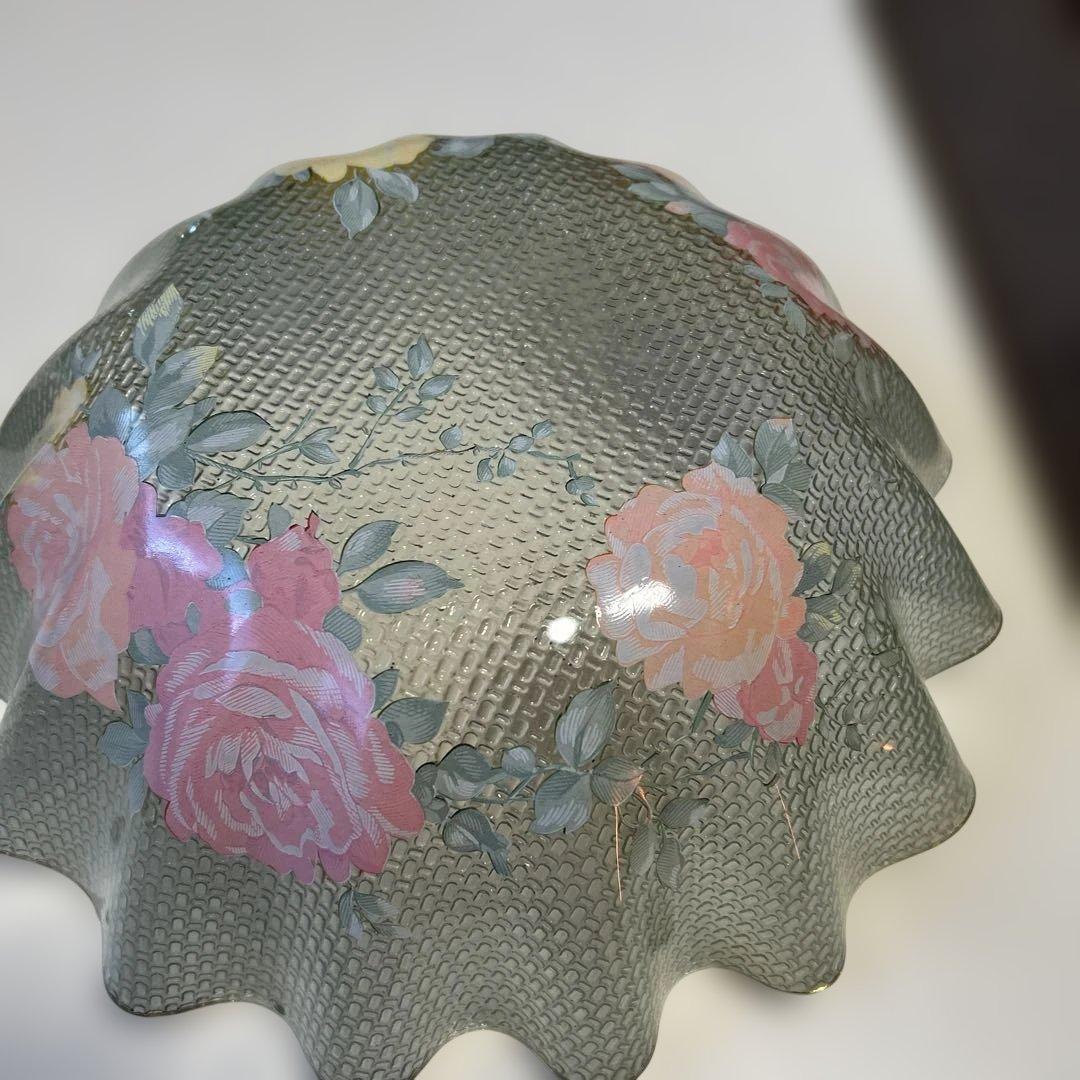 昭和レトロ　花柄波状皿
