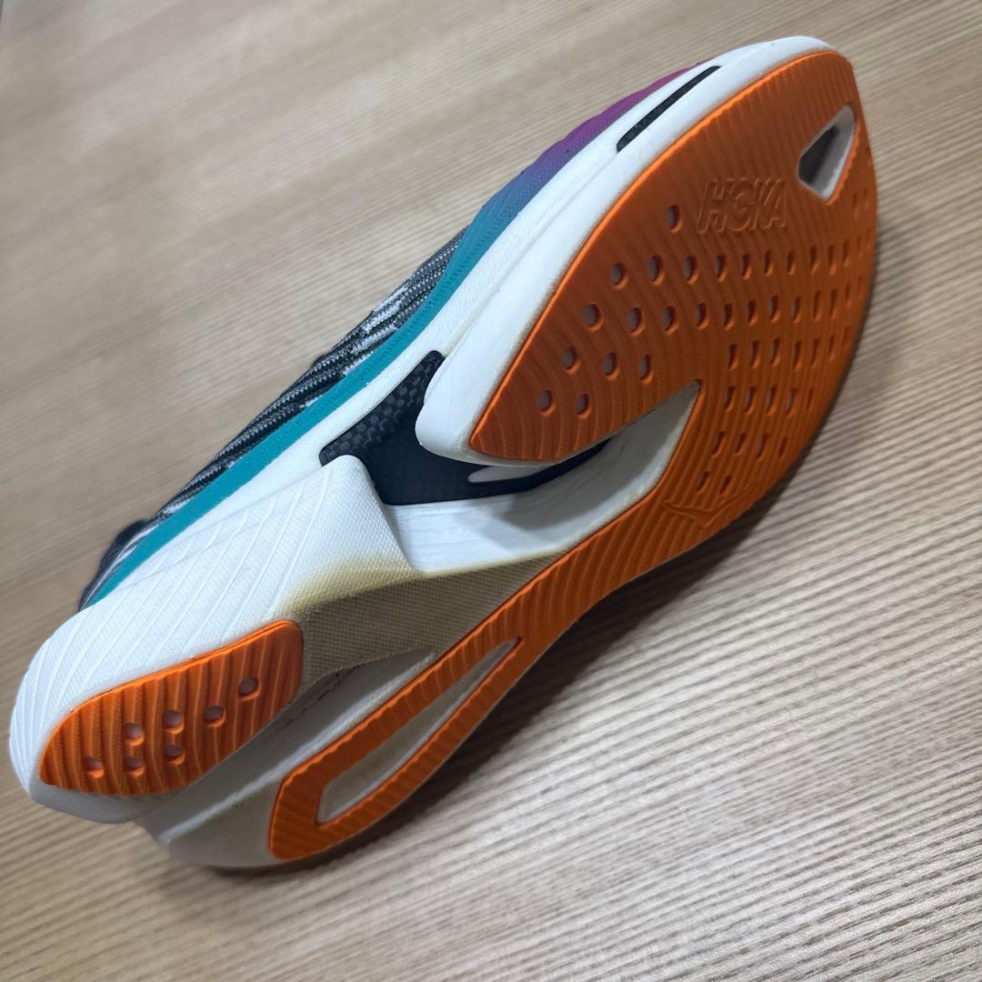 HOKA ランニングシューズ シエロX1 27.5cm