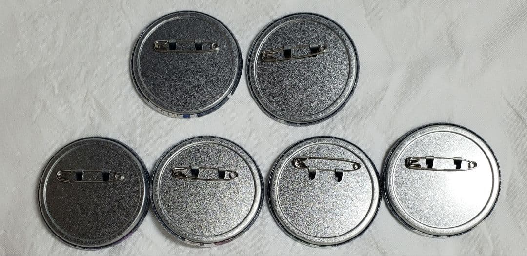 【コンプリート品！！】黒執事 TSUTAYA POPUP ホログラム缶バッジ