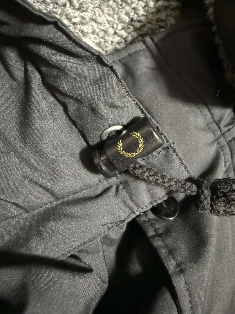 FRED PERRY フード付き ロングコート ベンチコート